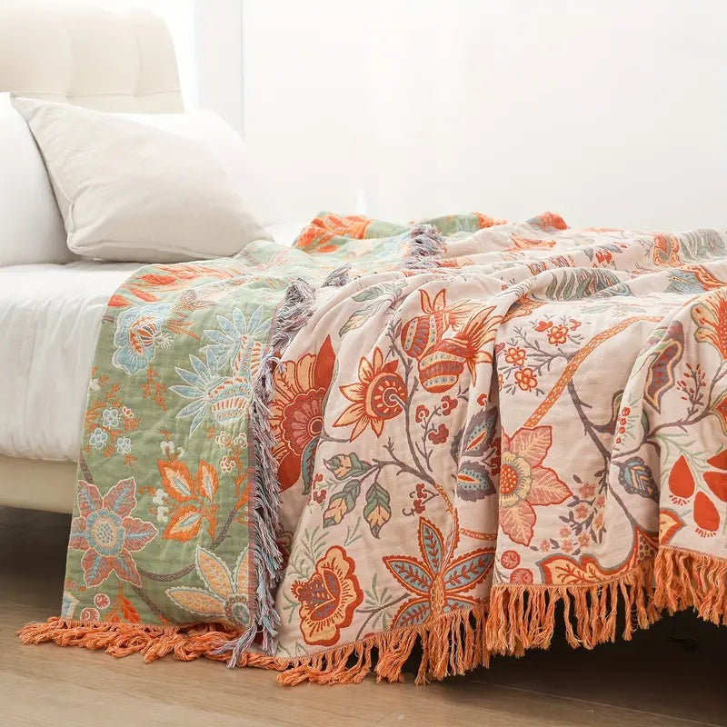 Comfortabel bohemien interieurdeken/plaid van katoen met franjes, perfect als woondeken of wandkleed.