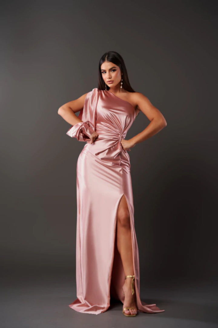 Dames Hoymans one shoulder avondjurk, lange jurk met split en plooidetail. Perfecte feestkleding voor gala.