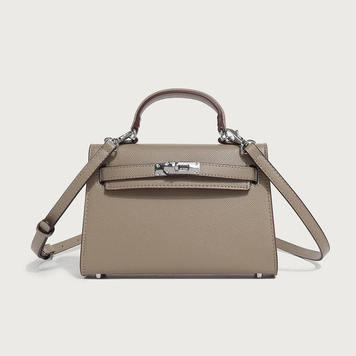 Khaki vegan dames schoudertas, een elegante en diervriendelijke accessoire. Ideaal als handtas of crossbody tas.