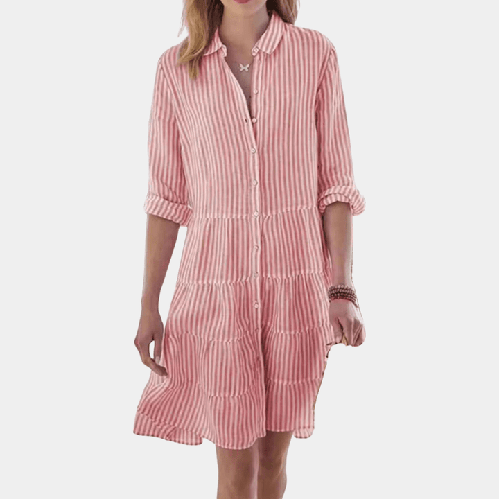 Casual dames mini jurk met gestreept patroon en gelaagde look, veelzijdig voor lente en zomer.