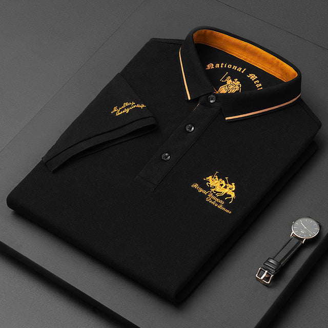 Modieus heren poloshirt met klassieke kraag en knoopsluiting. Comfortabele stof voor een trendy look.