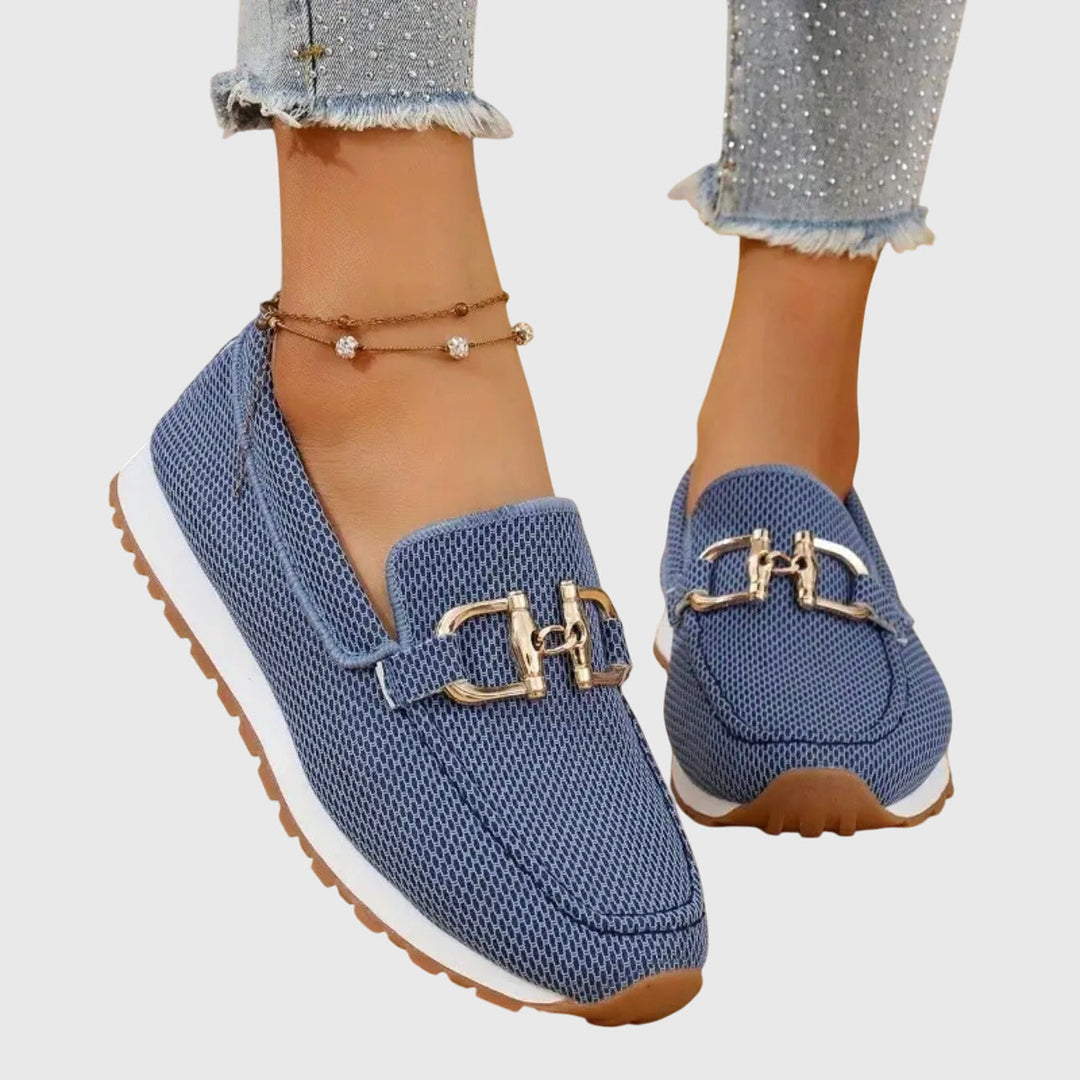 Dames slipper loafer met plateauzool, elegant en comfortabel, perfect voor lente/zomer mode.