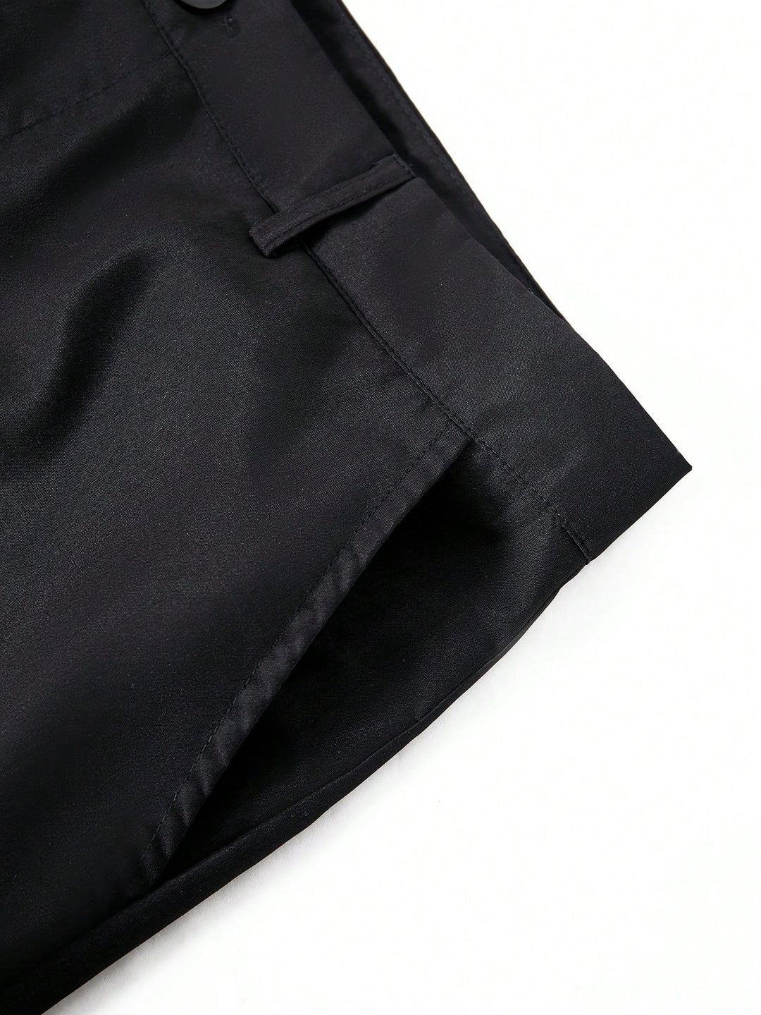 Lichtgewicht heren pantalon met rechte pijpen, ademend en stijlvol voor de warmere dagen van lente/herfst.