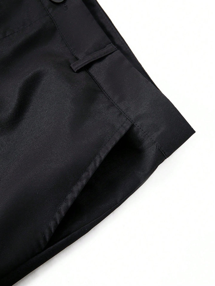 Lichtgewicht heren pantalon met rechte pijpen, ademend en stijlvol voor de warmere dagen van lente/herfst.