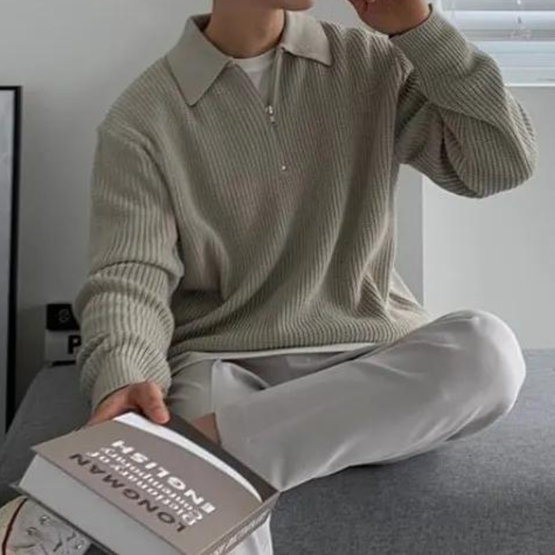Opstaande kraag van de heren pullover met halve rits, beschermt tegen kou.