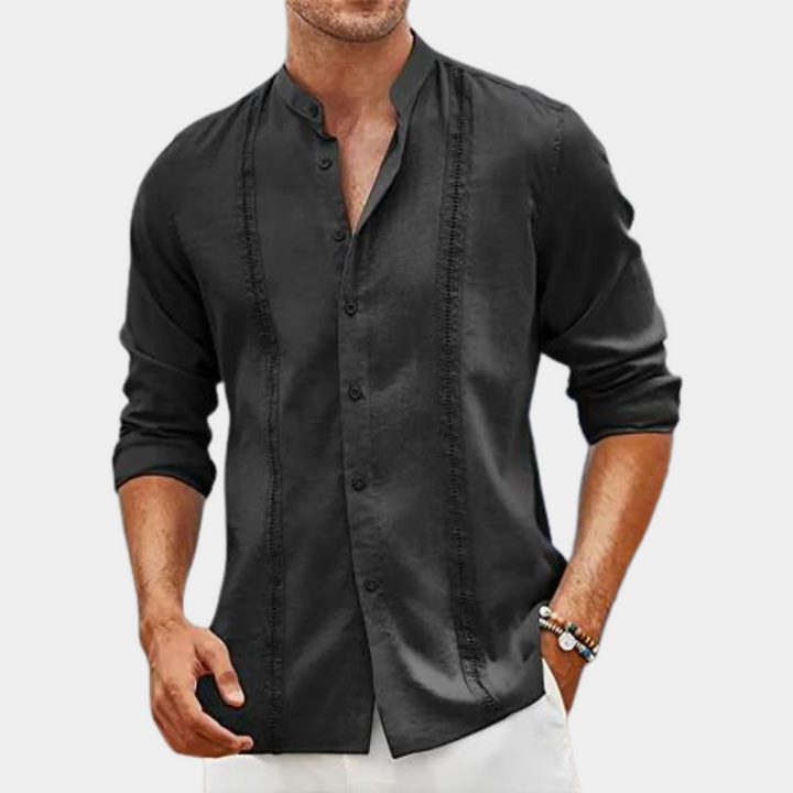 Modern heren overhemd met strakke slim fit pasvorm. Stijlvol en veelzijdig, dit shirt is een must-have voor uw garderobe.