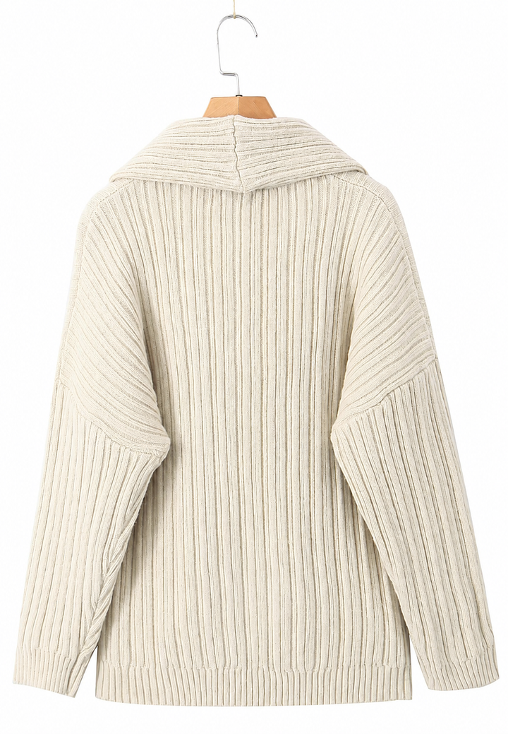 Blote schouder damestrui met asymmetrisch design, een elegante en moderne pullover. Trendy vrouwenkleding.