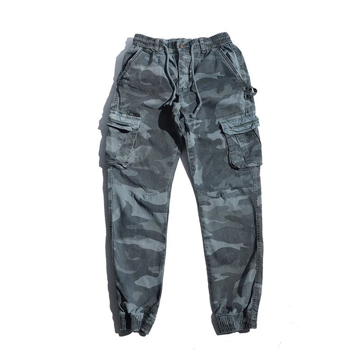 Stijlvolle heren tapered cargobroek voor streetwear en casual looks. Comfortabel en multifunctioneel voor alle seizoenen.