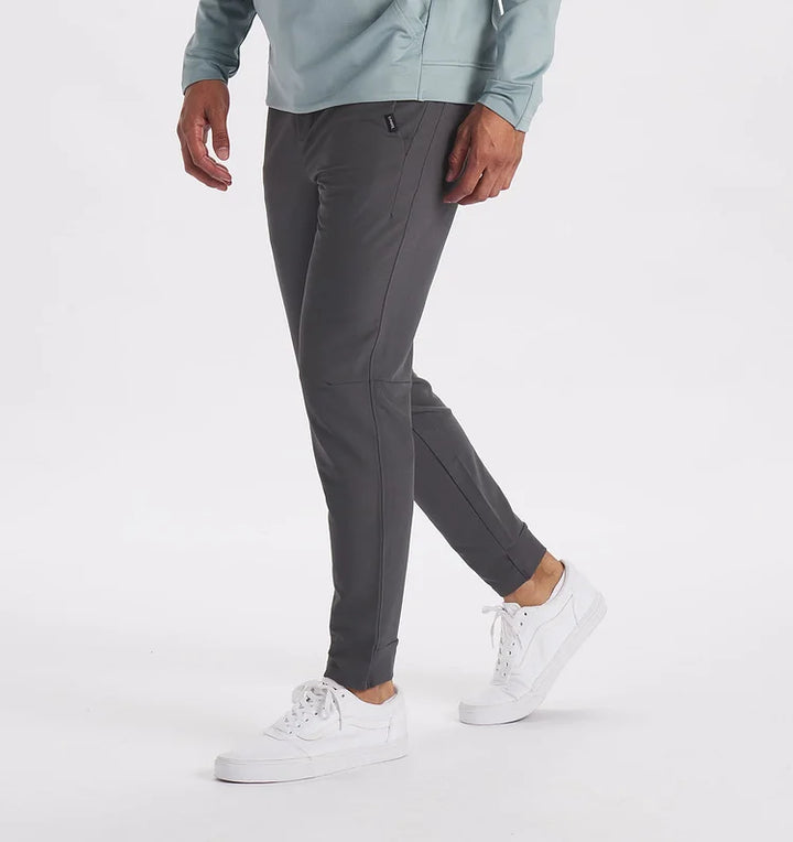 Duurzame katoenen stretch chino voor heren, warm en comfortabel, perfect voor de wintergarderobe.