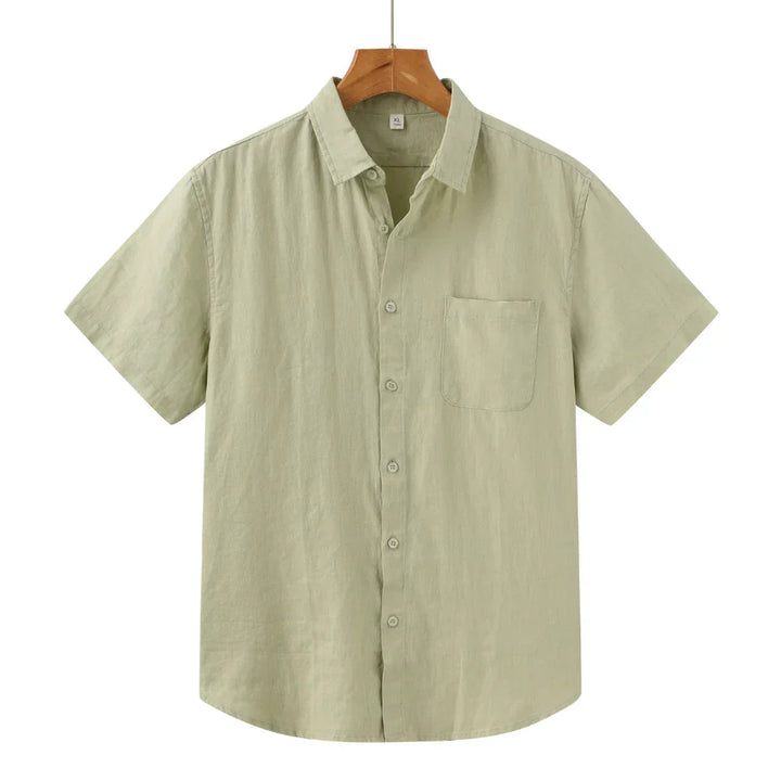 Relaxte pasvorm linnen heren overhemd met korte mouwen. Ademend zomershirt voor warme dagen.