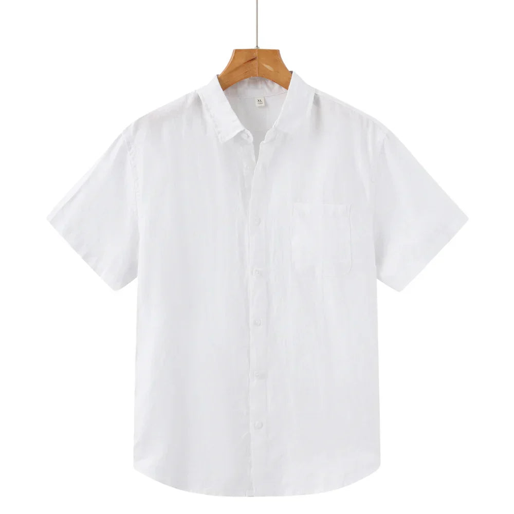 Casual elegant heren linnen overhemd, korte mouwen, relaxte pasvorm. Perfect voor zomer en strand.