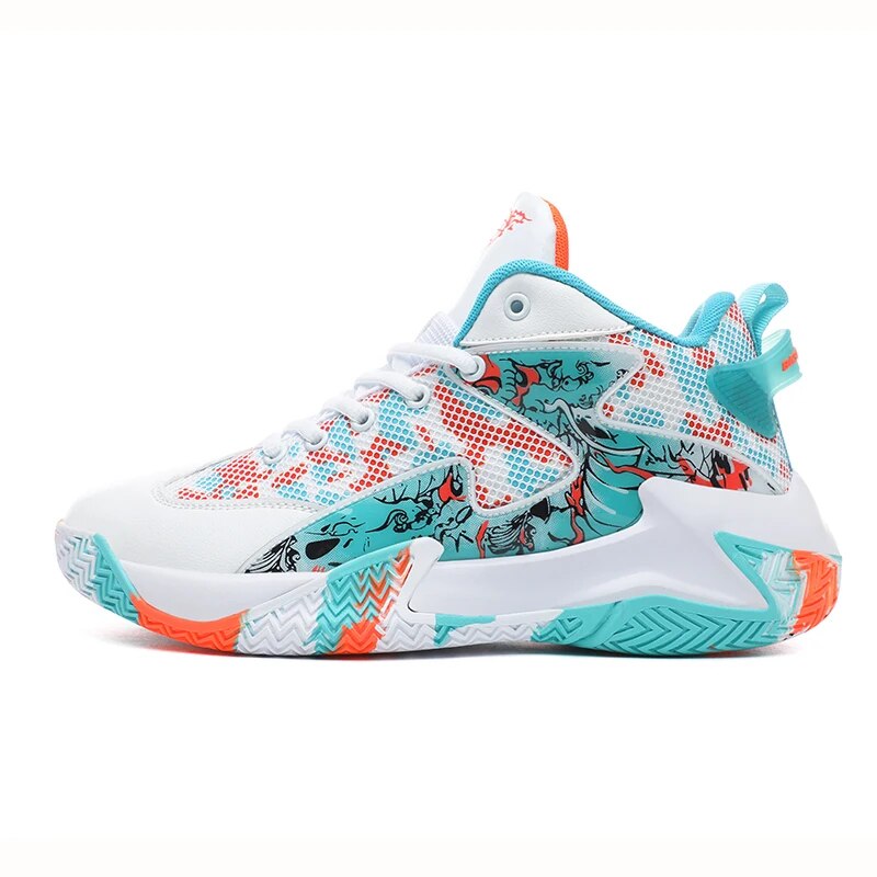 Lichtblauwe en zwarte heren basketbalschoenen met optimale grip en comfort voor topprestaties op het veld.