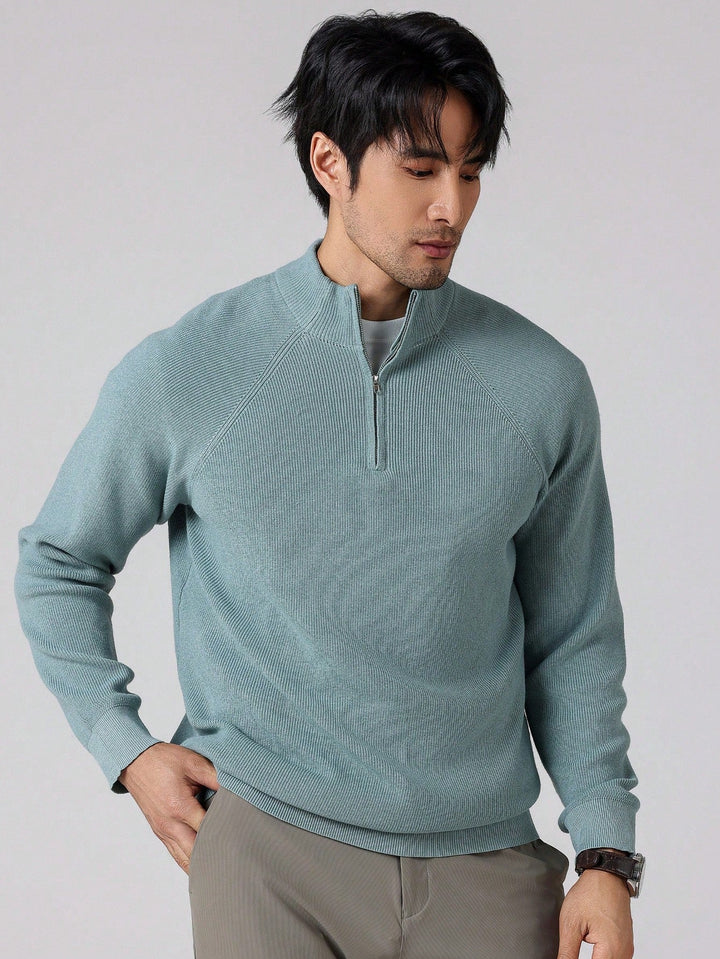Trendy heren trui met rits, slanke pasvorm en gebreide stof voor een frisse look.
