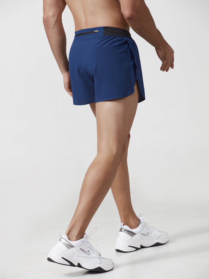 VelozFit heren hardloopshorts, ultralicht en ademend, ontworpen voor optimale hardloopprestaties.