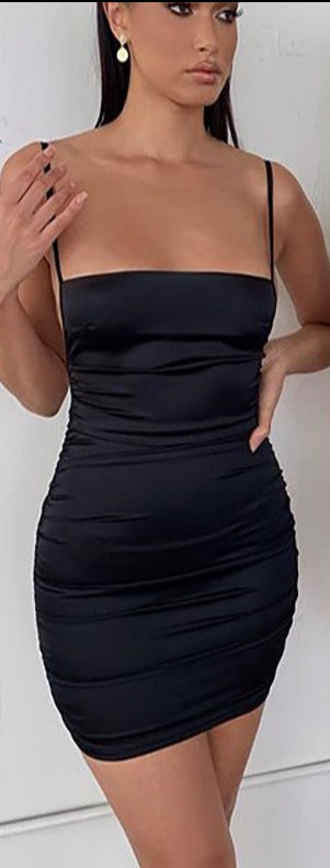 Elegante spaghettibandjes jurk, korte damesjurk, perfect voor cocktails, zomer en speciale feesten.