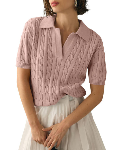 "Kabelgebreide dames top met reverskraag, korte mouwen, elegante textuur, ideaal voor casual en formele looks."