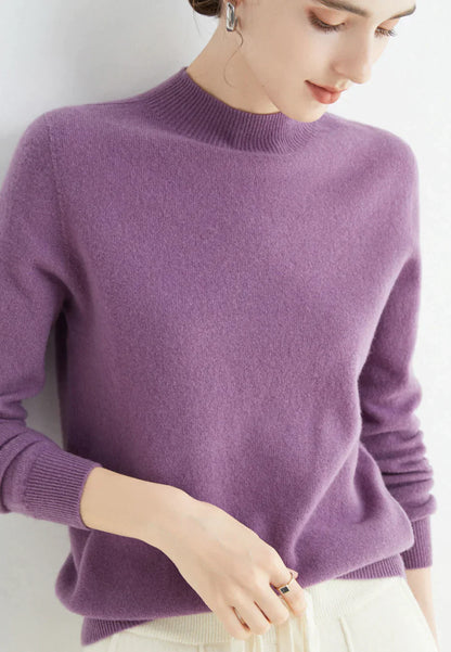 "Kasjmier trui Cindie, warmte en elegantie, zachte stof, diverse kleuren, klassieke damesstijl, ideaal voor elk seizoen."