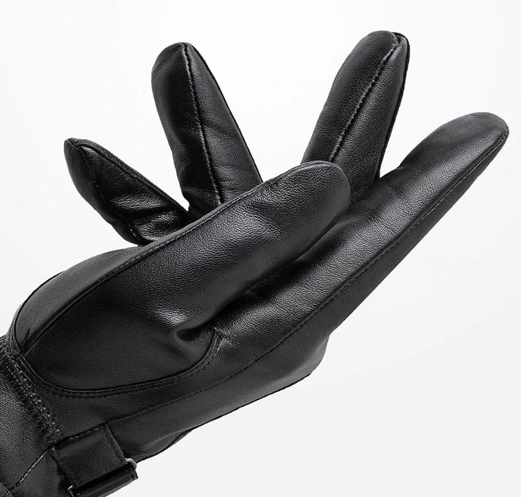 Set zwarte dames leren handschoenen, klassiek design voor een tijdloze winter mode accessoire.