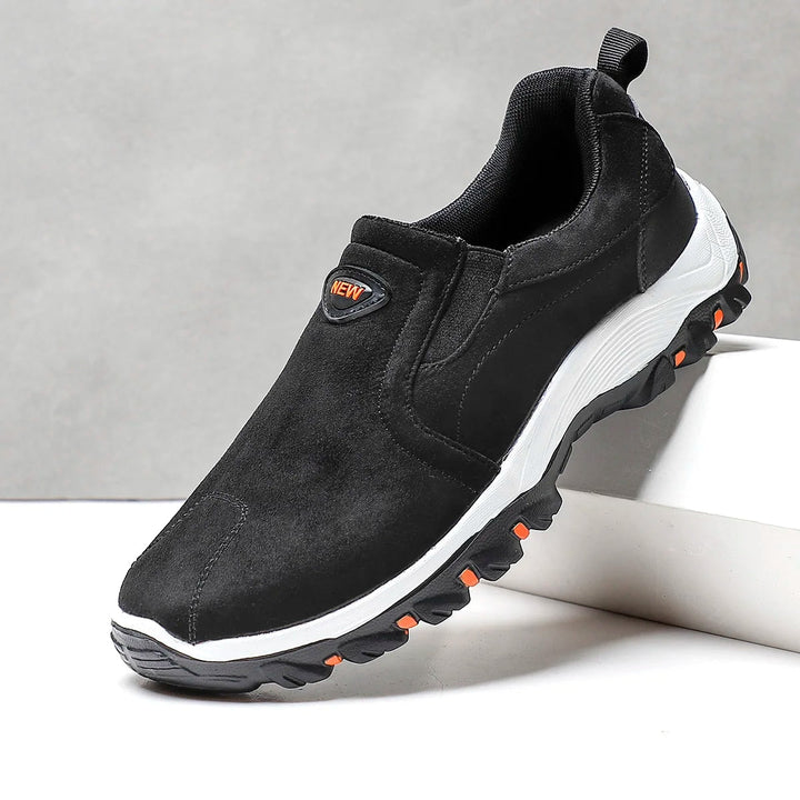 Stijlvolle heren slip-on loafers, zwarte nette instappers, ideaal voor casual en formele gelegenheden.