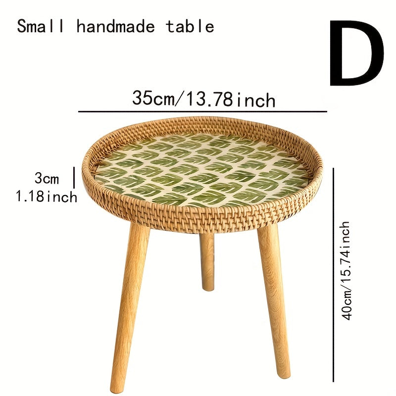 Minimalistische Elin bijzettafel van riet en hout, essentieel voor een lichte en luchtige Scandinavische inrichting.