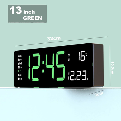 "Kleurrijke acryl digitale klok met helder LED-display, perfect voor elke kamer. USB oplaadbaar, past in modern interieur."