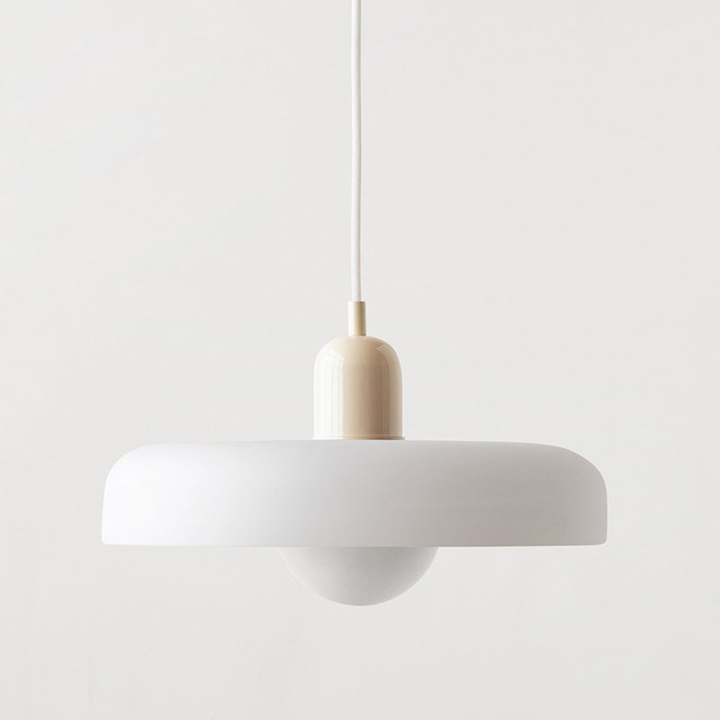 Artistieke verlichting, Bauhaus stijl, kleurrijk glas, moderne hanglamp.