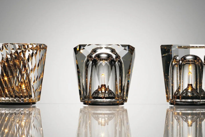 Compacte USB oplaadbare kristallen LED lamp, diamant design, veelzijdig decoratiestuk.
