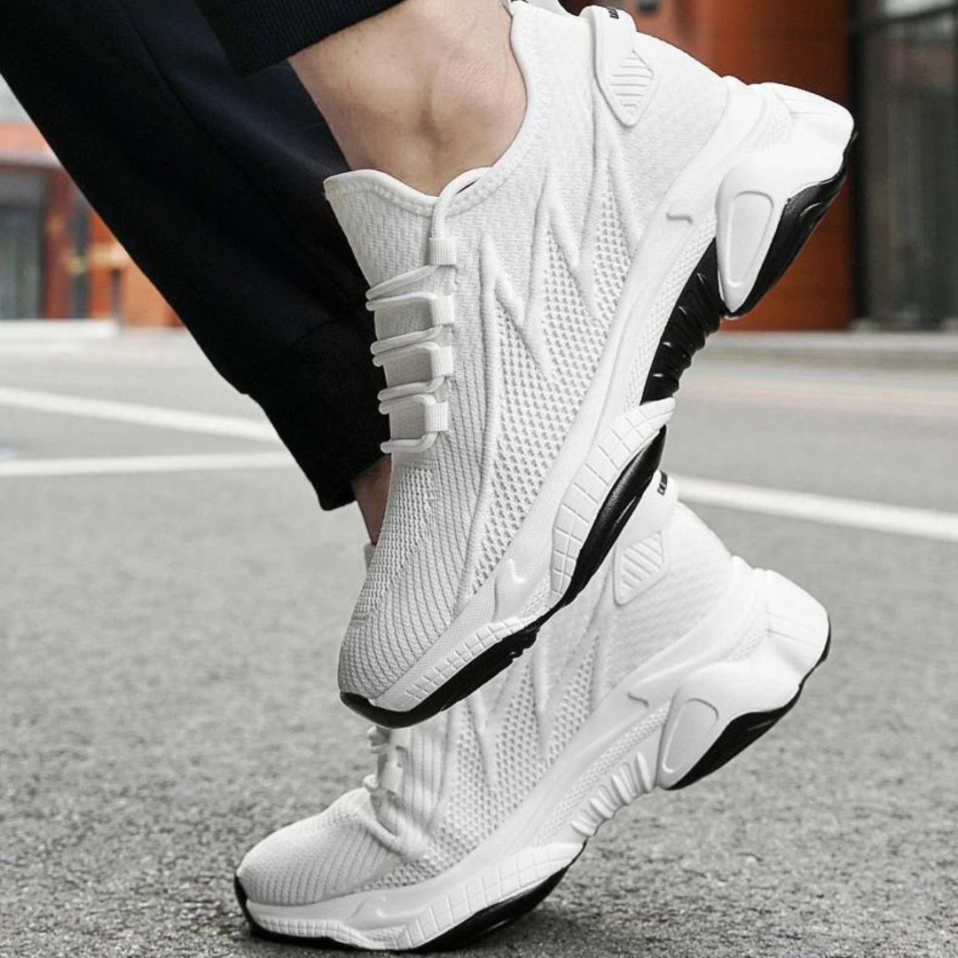 Heren sneakers met MaxLift Boost. Ervaar optimaal draagcomfort met deze discrete hoogteverhogende en moderne schoenen.
