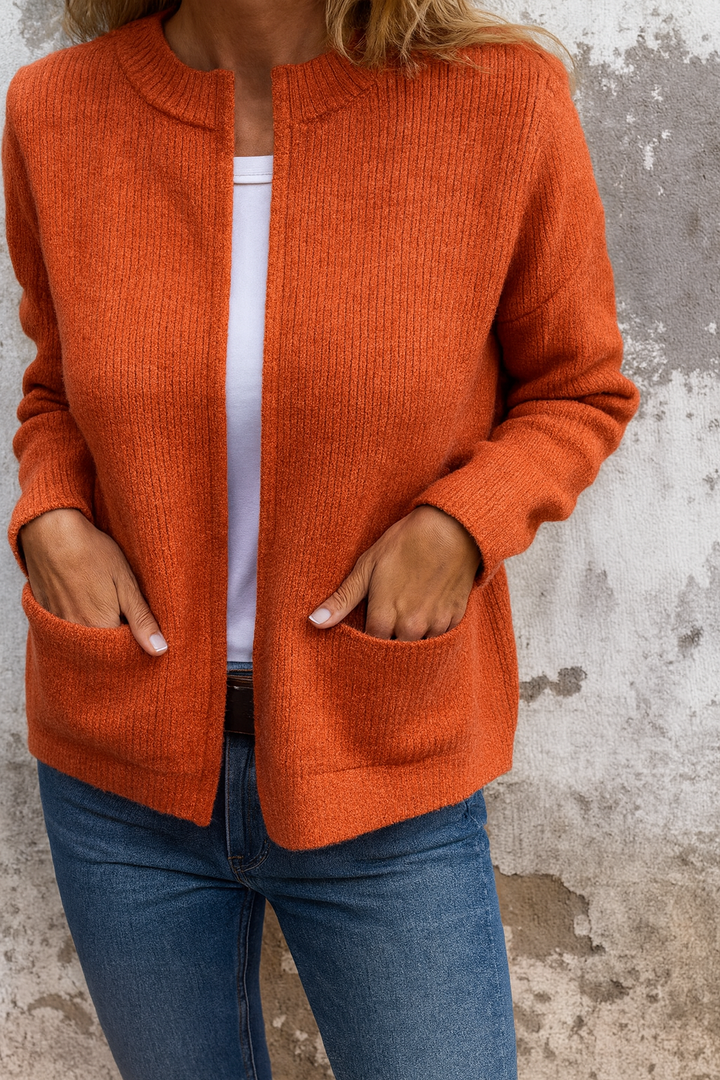 Comfortabel damesvest met rits en lange mouwen, perfect als warmtebron of mode-accessoire.