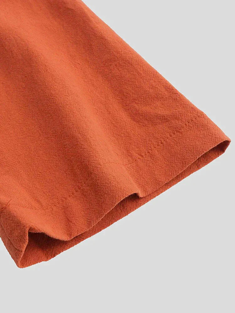 "Lang katoenen-linnen overhemd, vooraanzicht, stijlvol en elegant design, perfect voor zakelijke en casual gelegenheden."