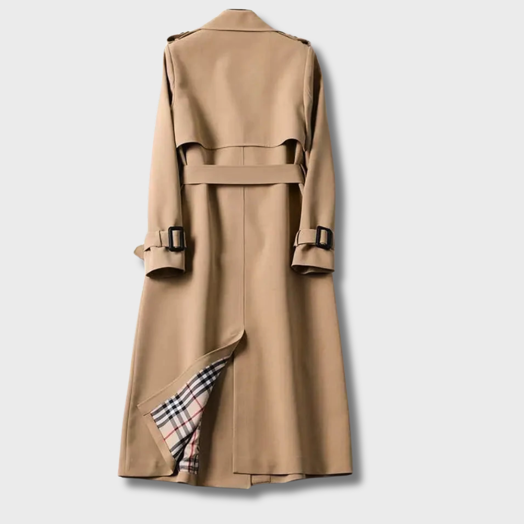 Lange dames trenchcoat met klassieke reverskraag en dubbele knoopsluiting, verkrijgbaar in diverse kleuren voor elegantie.