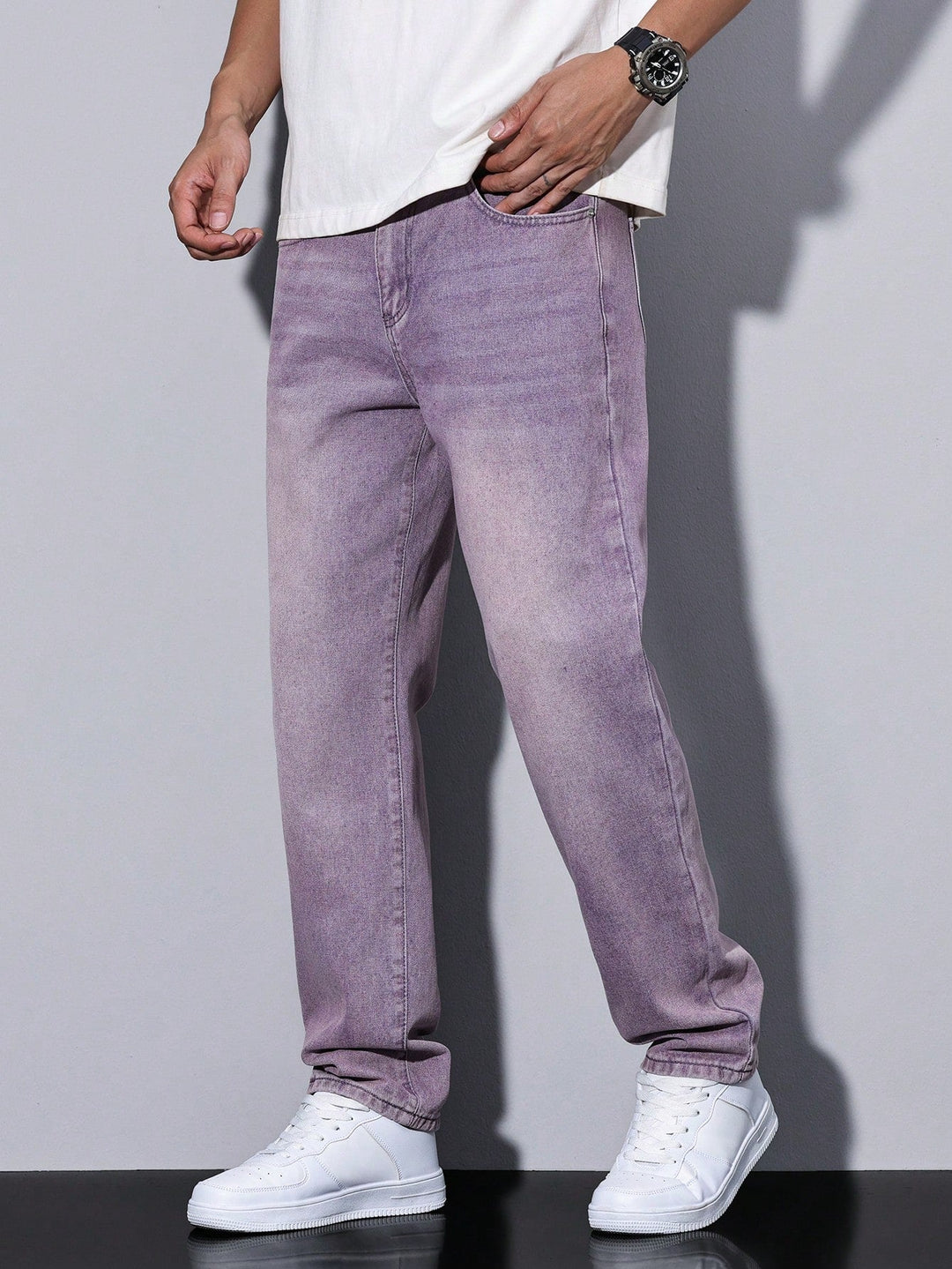 Comfortabele herenjeans met rechte pijpen, veelzijdig voor alle seizoenen.