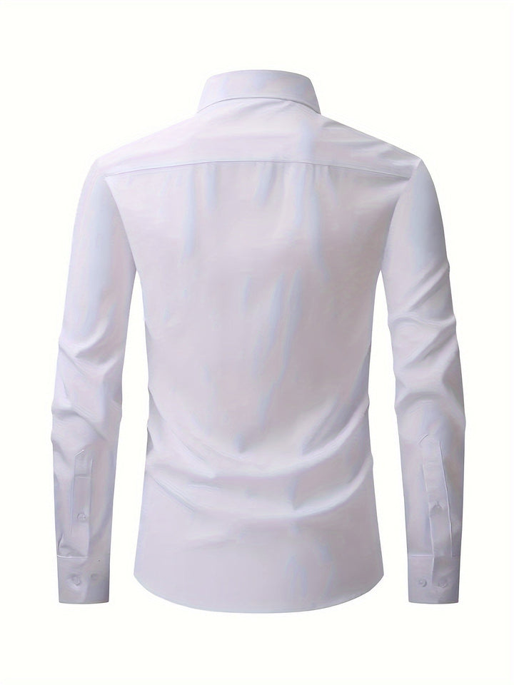 Wit effen heren overhemd met lange mouw en reverskraag, essentieel voor zakelijke en casual outfits.