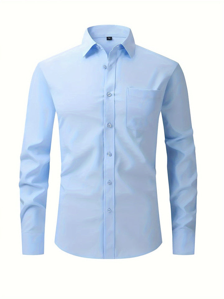 Modern effen heren overhemd, met reverskraag en lange mouw, geschikt voor een verfijnde lente outfit.