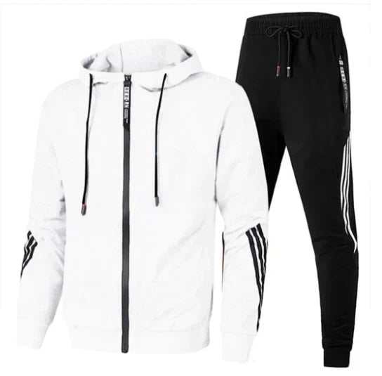 Trendy heren trainingspak Lars, met oog voor detail en hoogwaardige stof, perfect voor de moderne man.