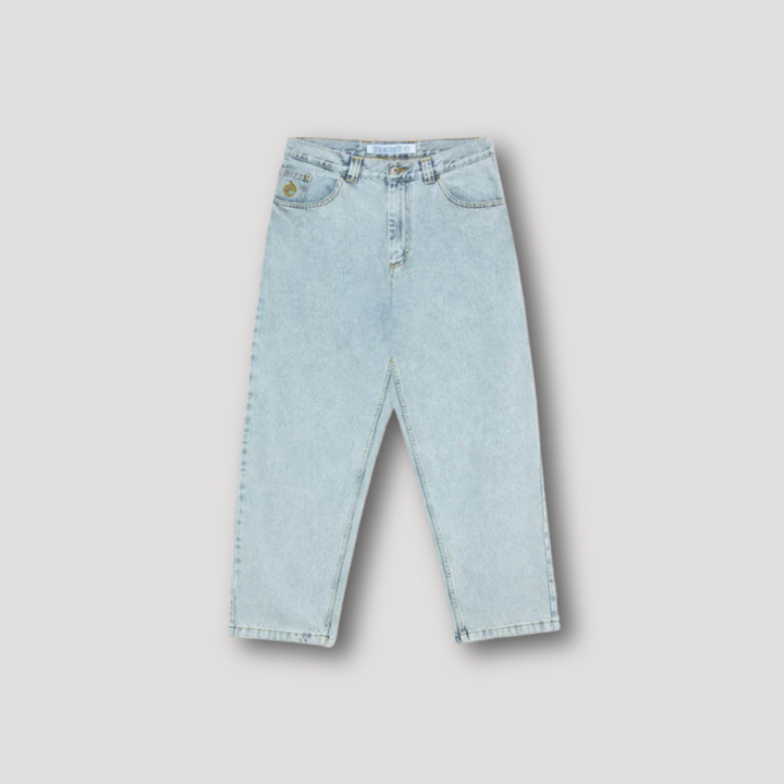 Veelzijdige heren baggy spijkerbroek met wijde pijp. Losse pasvorm, perfect voor casual en streetwear outfits.