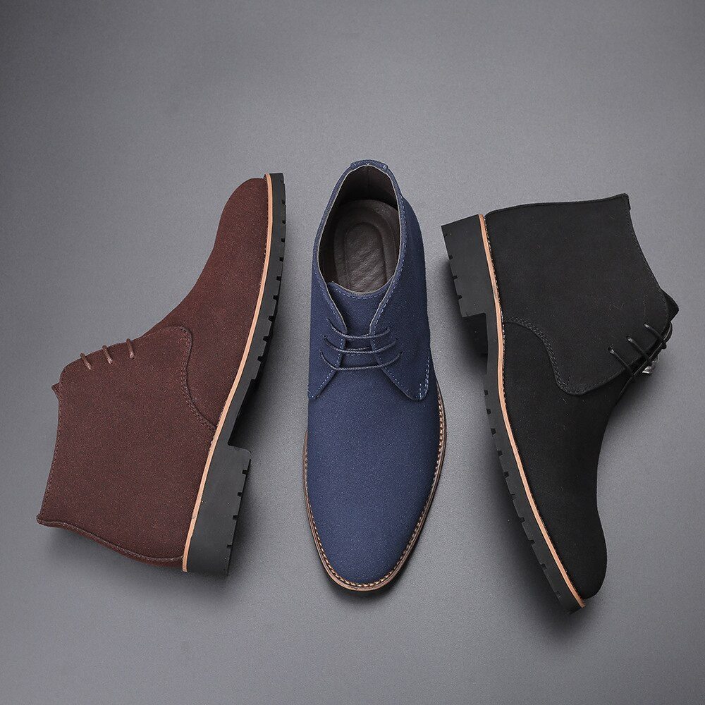 Comfortabele blauwe heren enkellaarzen van leer, perfect voor dagelijks gebruik en lentemode.