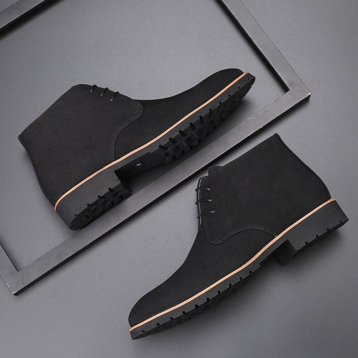 Hoogwaardige leren heren enkellaarzen, comfortabele schoenen voor een tijdloze look in diverse kleuren.