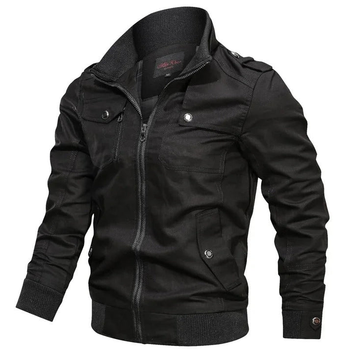 Zwarte heren biker zomerjas met trendy kraagje. Stoere en modieuze casual jas voor de lente.