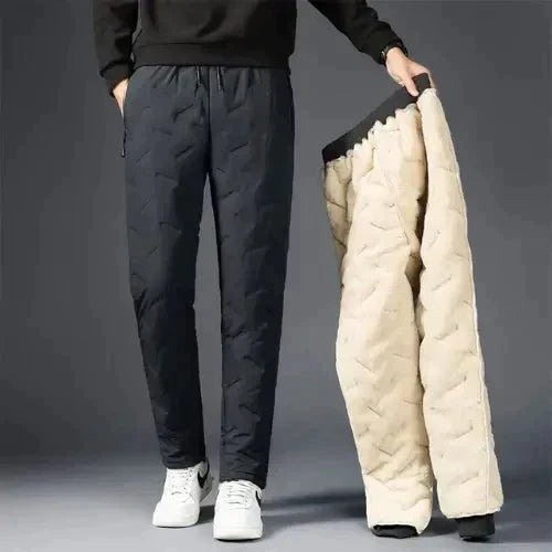 Warme thermische heren joggingbroek, comfortabel en veelzijdig voor sport, vrijetijd en koude dagen.