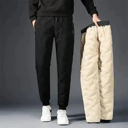 Heren thermische joggingbroek, warm en comfortabel voor winterse dagen. Ideaal voor vrijetijd of sport.