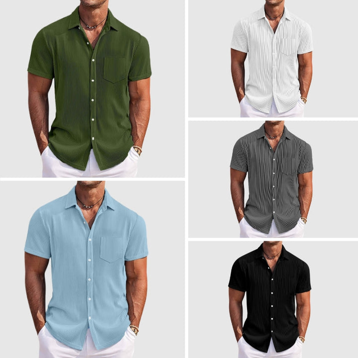 Veelzijdig heren zomer shirt met korte mouw en camp collar, een must-have voor casual en moderne outfits.