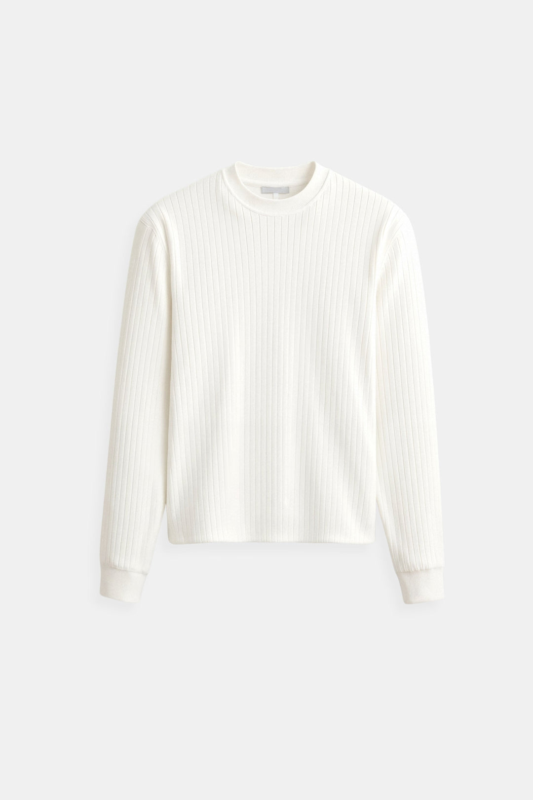 Witte geribbelde heren longsleeve trui met comfortabele ronde hals, ideaal voor herfst en winter.