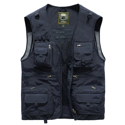 "Lichtgewicht ademend outdoorvest met meerdere zakken, ideaal voor wandelen en kamperen. Stijlvol en functioneel ontwerp."