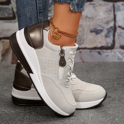 "Lichtgewicht orthopedische dames sneakers met zijrits, beige kleur, comfortabele gedempte zool, modern design."