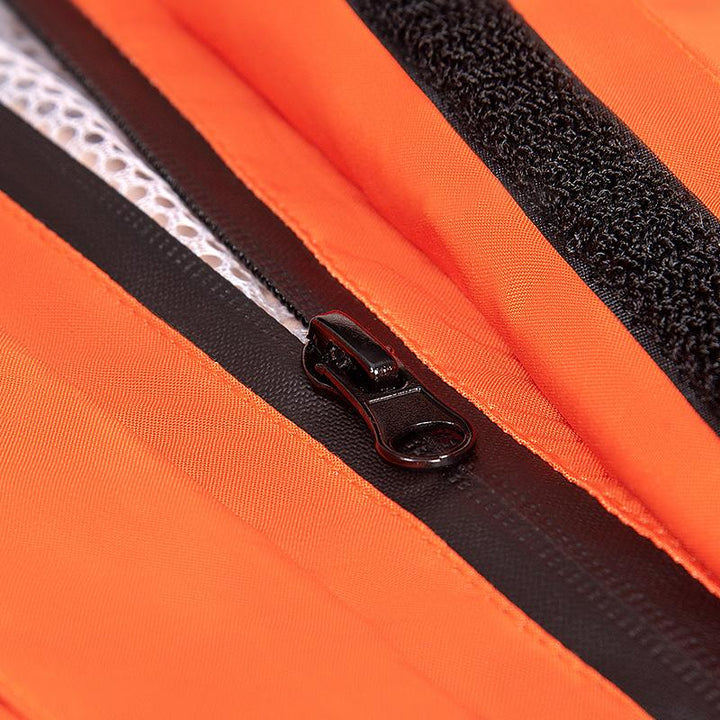 Stijlvol lichtgewicht unisex regenpak, functioneel design voor al uw outdoor escapades. Perfecte waterdichte kleding.