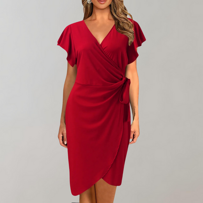 "Lichtgewicht Zayra zomerjurk voor dames, elegant design in blauw, perfect voor casual en chique zomeravonturen."
