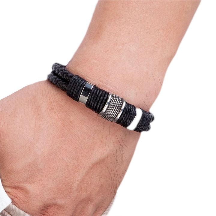 Heren armband van geweven leer, stijlvol & comfortabel met RVS magnetische sluiting.