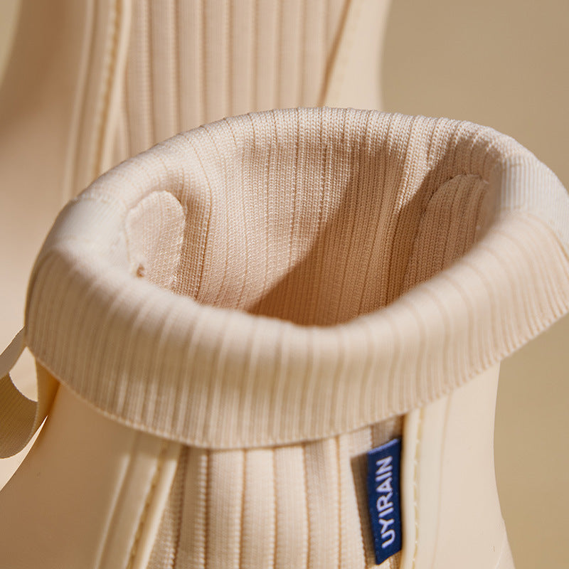 Dames instap Chelsea boots met profielzool, orthopedisch ontwerp voor optimale comfort en ondersteuning.