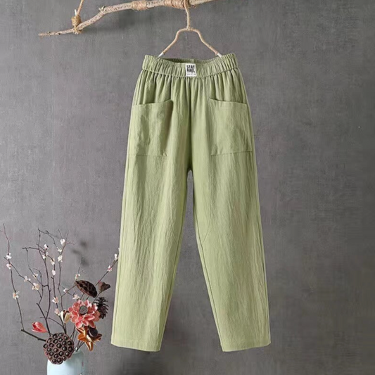 Linnen broek elegante stof en elastische taille, ideaal voor zomerse dagen, biedt comfort en een stijlvolle pasvorm.